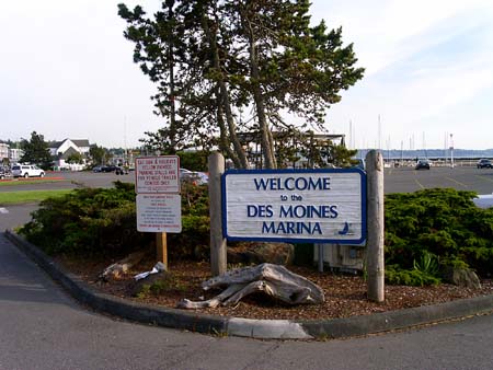 des moines marina