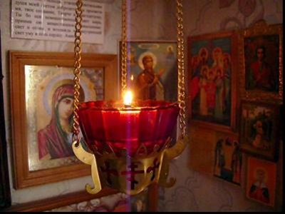 Разнообразные виды лампадного масла 